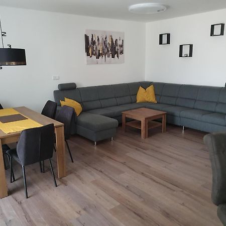 Novy Apartman V Arealu Wellness Hotelu Frymburk Dış mekan fotoğraf