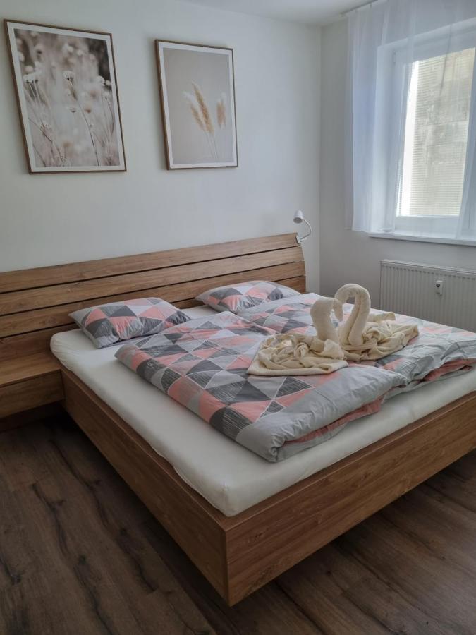 Novy Apartman V Arealu Wellness Hotelu Frymburk Dış mekan fotoğraf