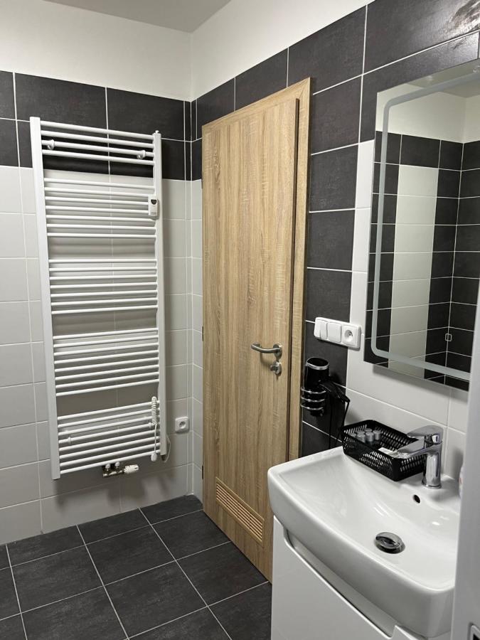 Novy Apartman V Arealu Wellness Hotelu Frymburk Dış mekan fotoğraf