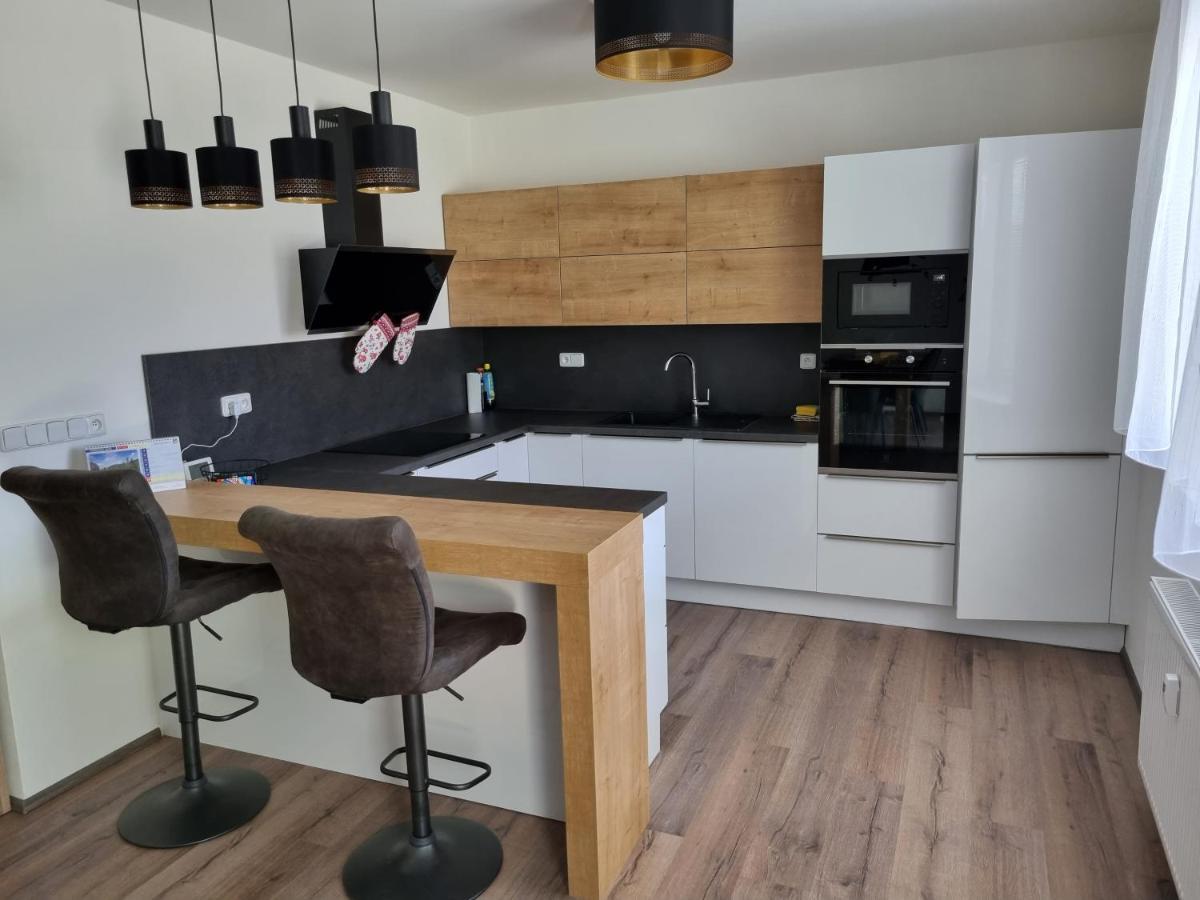 Novy Apartman V Arealu Wellness Hotelu Frymburk Dış mekan fotoğraf