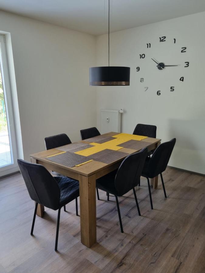 Novy Apartman V Arealu Wellness Hotelu Frymburk Dış mekan fotoğraf