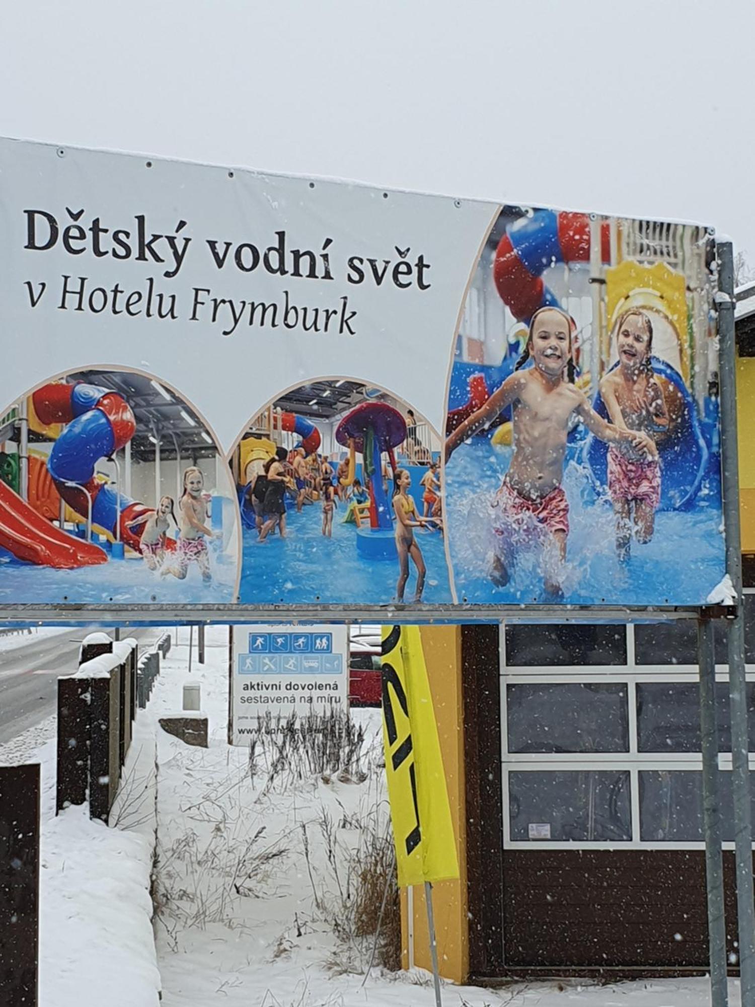 Novy Apartman V Arealu Wellness Hotelu Frymburk Dış mekan fotoğraf